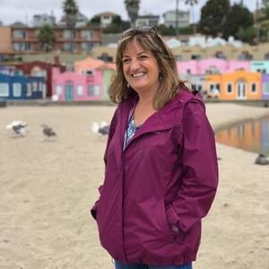 Meet your Posher, Carrie